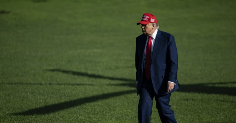 Verità sociale si schianta mentre Trump Live Posts Bombing l'Iran