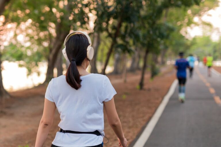 Quanto bisogna camminare per dimagrire? Guida al principiante