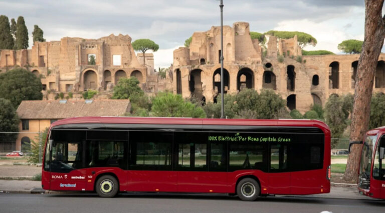 Electric bus in Italy