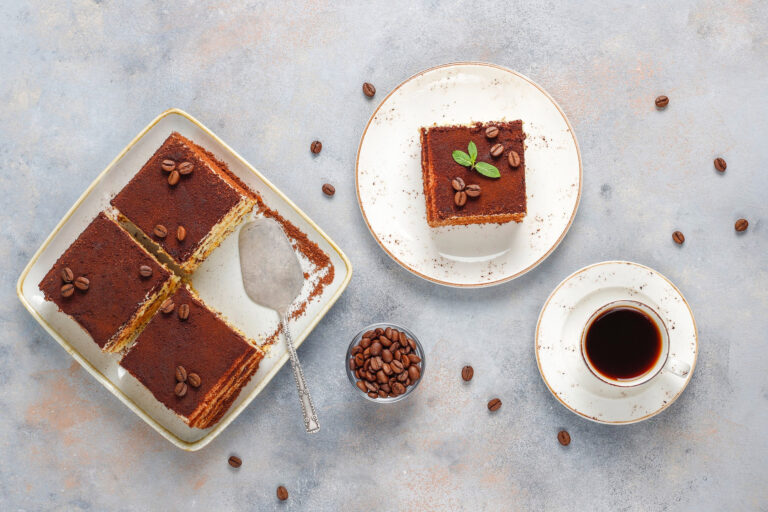 Tiramisù al panettone: il dolce che sta spopolando e che devi provare subito