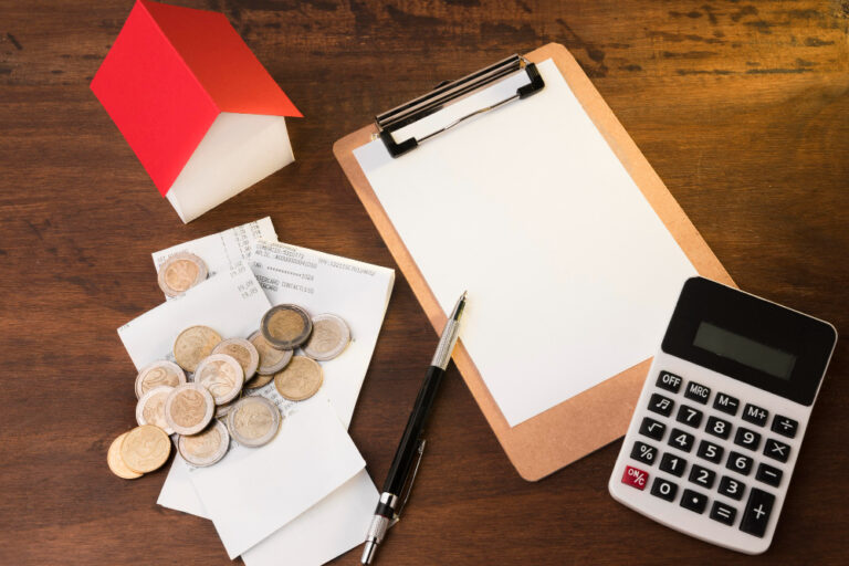 Come impostare un budget mensile realistico per le spese di casa