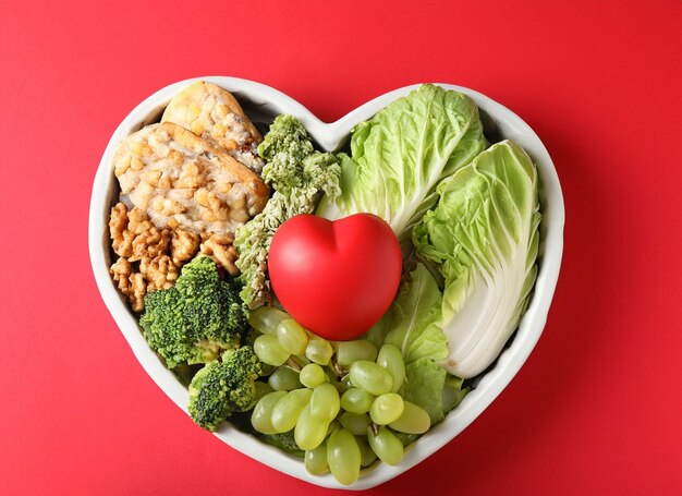 Mangiare sano ma nel modo sbagliato: gli errori più diffusi in cucina